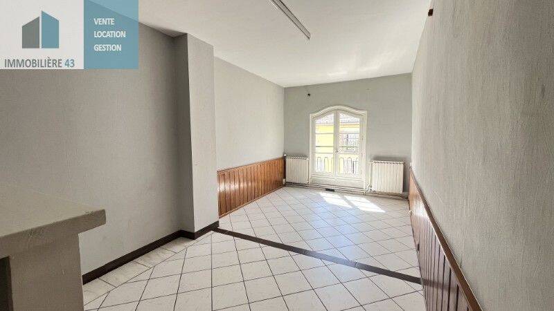 Appartement 1 pièce 31 m² · à Le Puy-en-Velay · 31 m² · 263 €