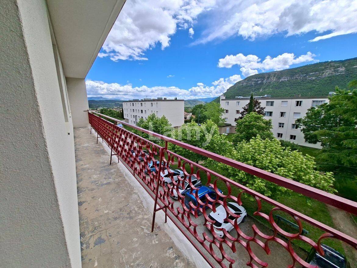 Appartement 4 pièces 65 m² · à Laragne-Montéglin · 65 m² · 670 €/mois