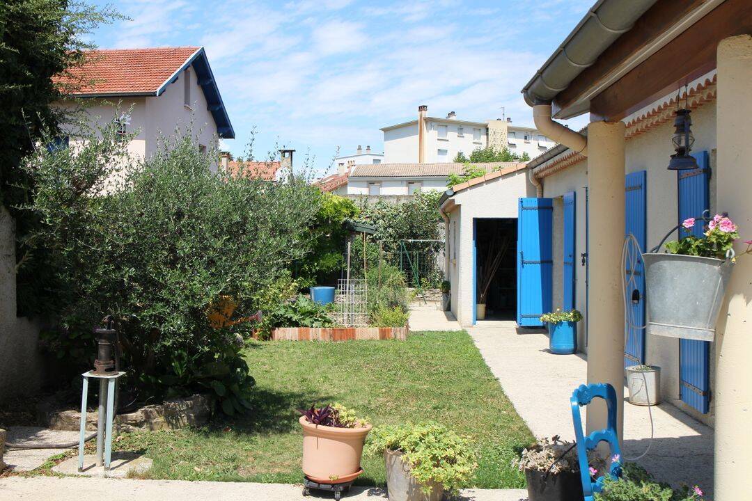 Appartement 1 pièce 11 m² · à Valence · 11 m² · 250 €