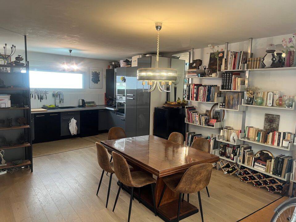 Appartement 1 pièce 10 m² · à Bordeaux · 10 m² · 560 €/mois