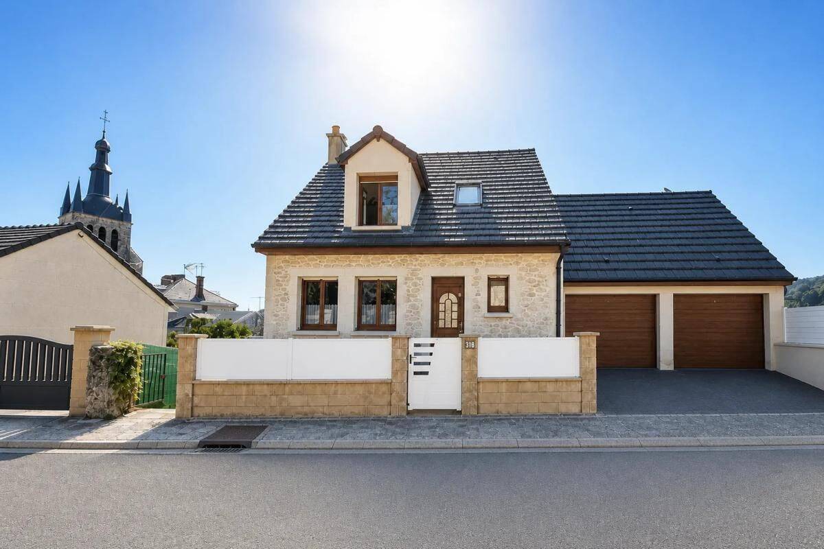 Maison 8 pièces 220 m² · à Saint-Martin-d'Ablois · 220 m² · 320 000 €