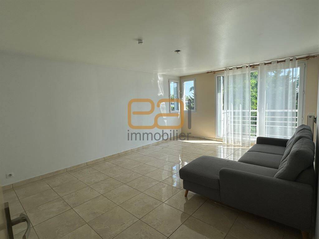 Appartement 3 pièces 67 m² · à Bonneuil-sur-Marne · 67 m² · 210 000 €