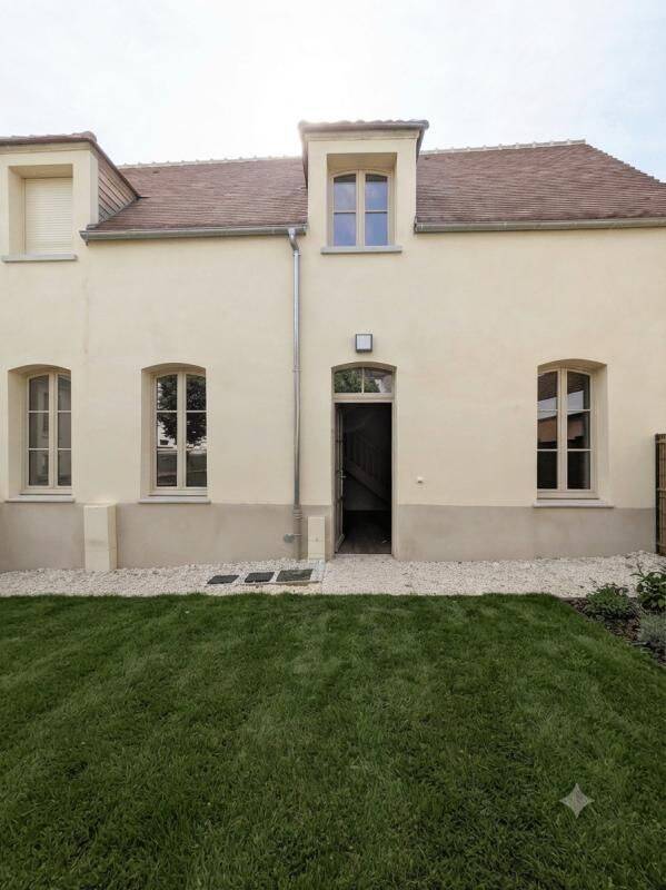 Appartement 3 pièces 75 m² · à Saint-Florentin · 75 m² · 774 €/mois