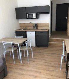 Appartement 1 pièce 28 m² · à La Gaude · 28 m² · 670 €/mois