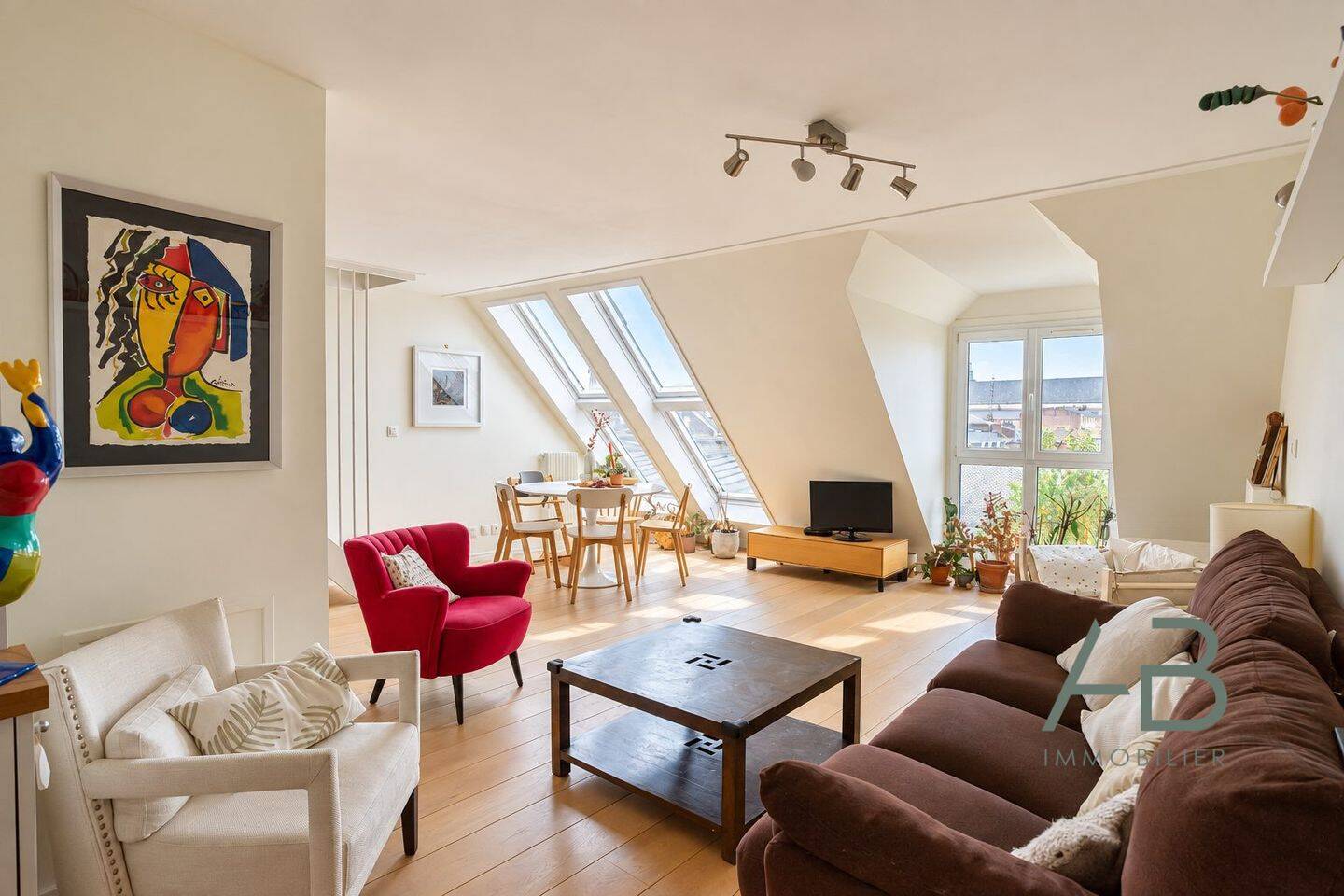 Appartement 3 pièces 98 m² · à Lille · 98 m² · 449 000 €