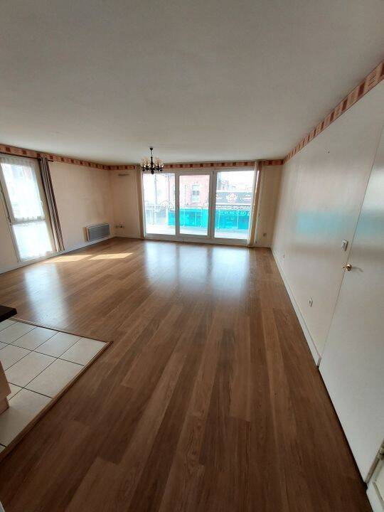 Appartement 3 pièces 81 m² · à Liévin · 81 m² · 815 €