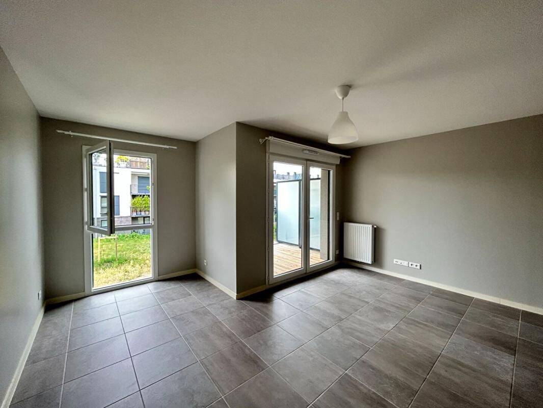 Appartement 1 pièce 45 m² · à Mérignac · 45 m² · 750 €