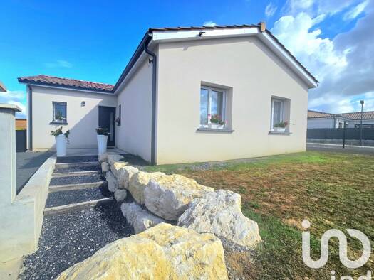 Maison à vendre 280 000 € 4 pièces 3 chambres 98 m² 541 m² de terrain Béguey 33410