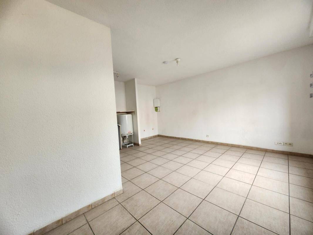 Appartement 1 pièce 20 m² · à Maubeuge · 20,3 m² · 320 €