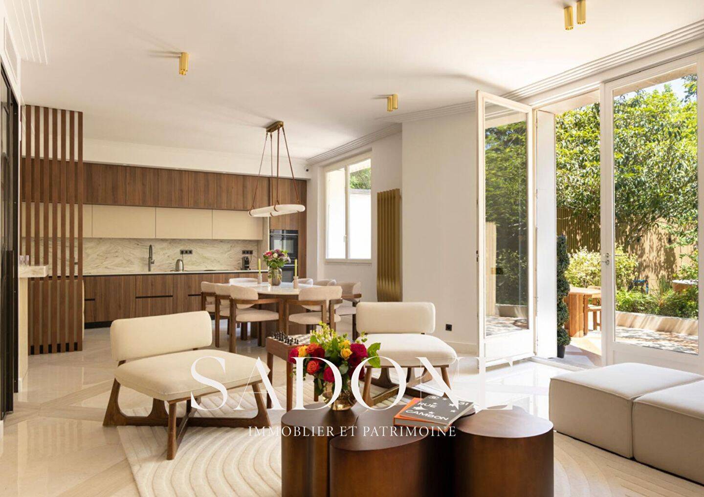Appartement 5 pièces 153 m² · à Neuilly-sur-Seine · 153 m² · 2 950 000 €