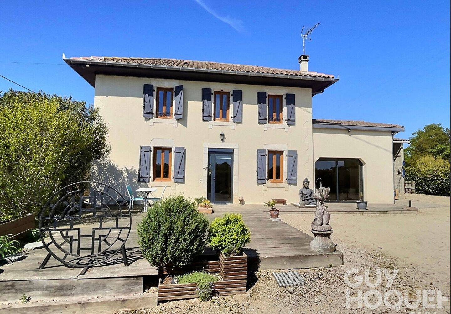 Maison 6 pièces 141 m² · à Saint-Sever · 140,8 m² · 224 500 €