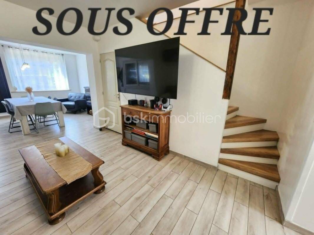 Maison 5 pièces 134 m² · à Pont-À-Vendin · 134 m² · 247 000 €