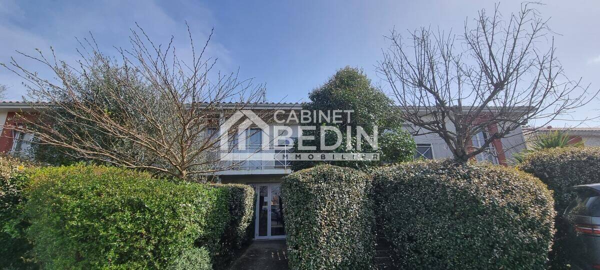 Appartement 3 pièces 61 m² · à Mérignac · 60,6 m² · 891 €
