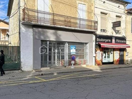 Immeuble à vendre 128 000 € 175 m² Vic-Fezensac 32190