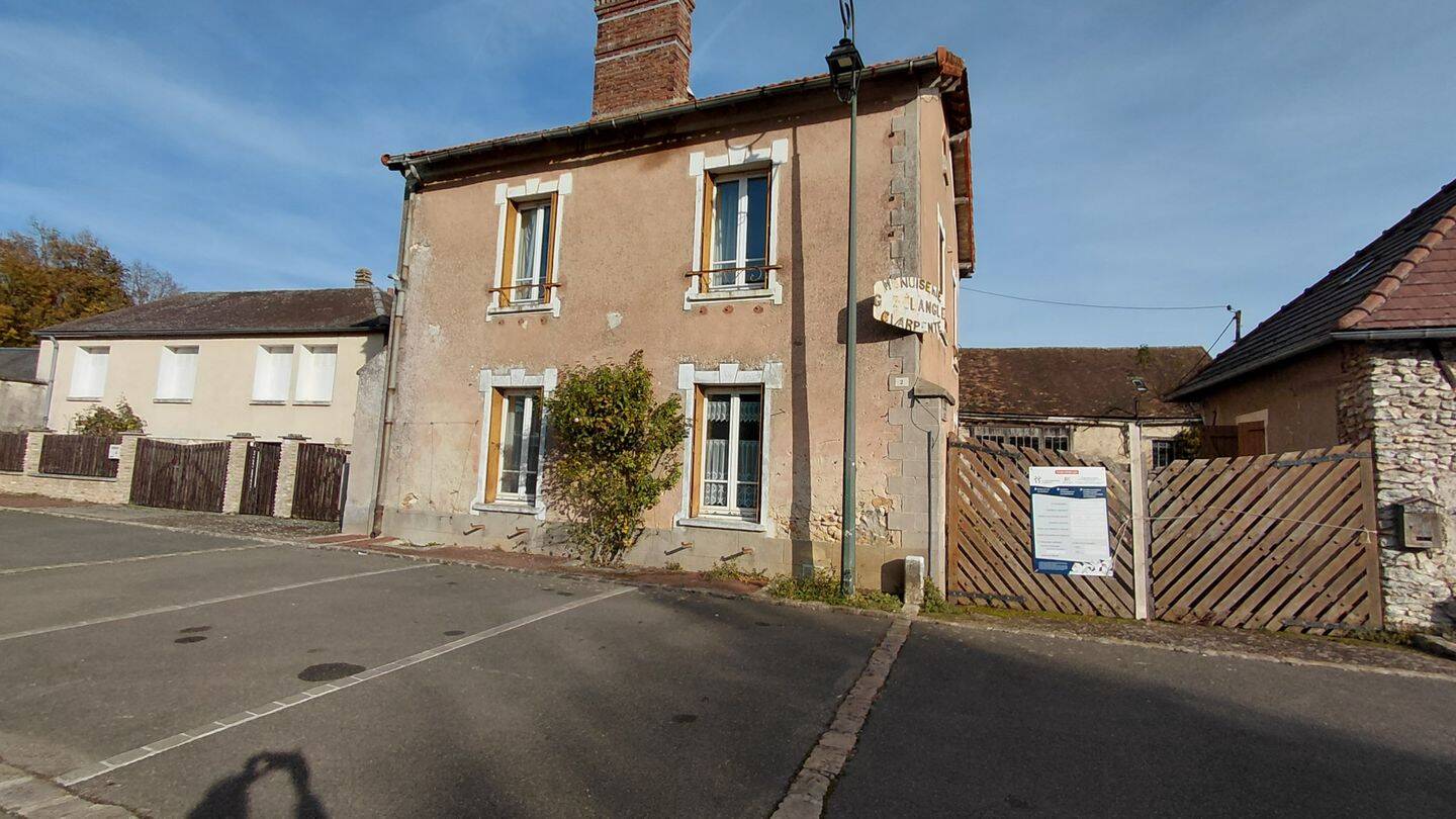 Maison 6 pièces 107 m² · à Garancières-en-Beauce · 107 m² · 149 000 €