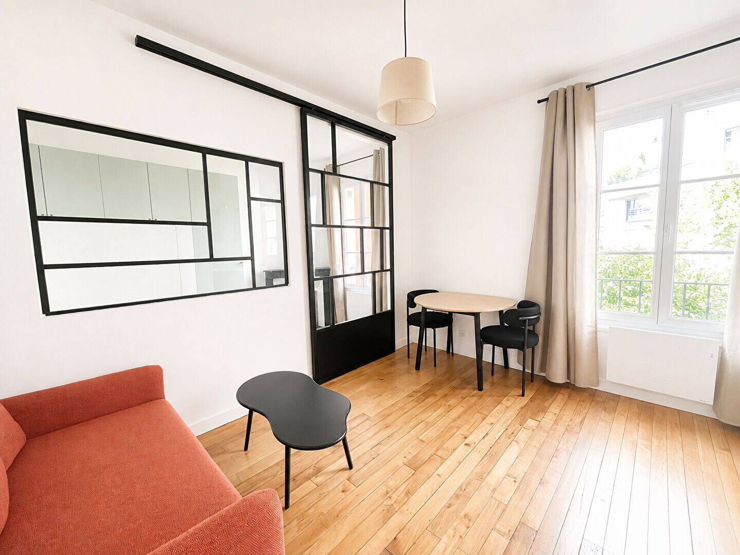 Appartement 2 pièces 23 m² · à Issy-les-Moulineaux · 22,8 m² · 1 200 €