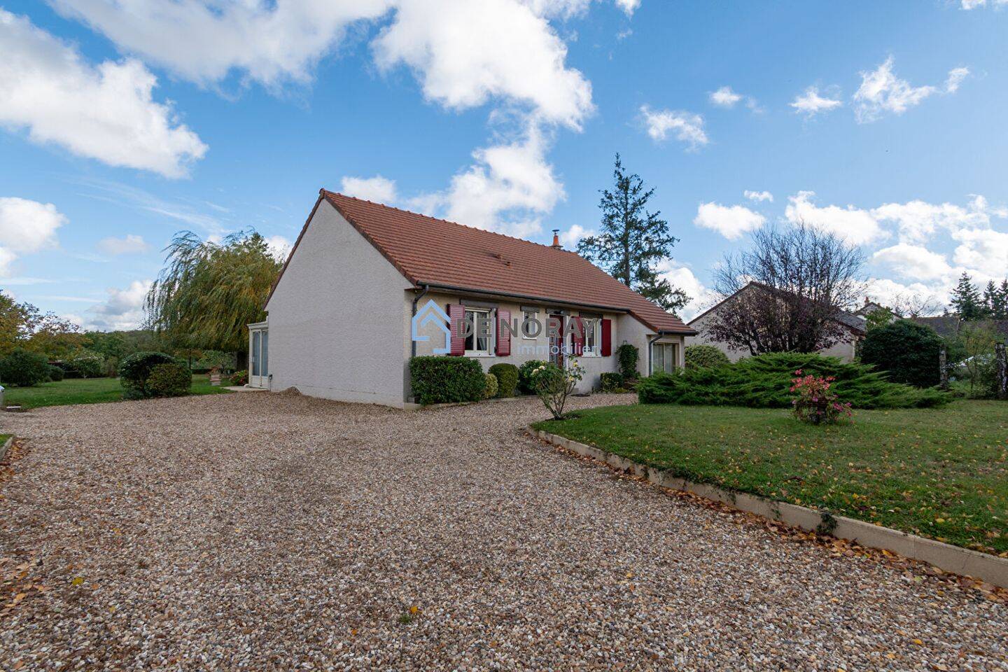 Maison 5 pièces 144 m² · à Cangey · 144,2 m² · 65 000 €