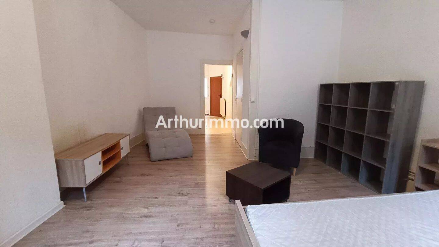 Appartement 1 pièce 39 m² · à Lons-le-Saunier · 38,5 m² · 70 000 €