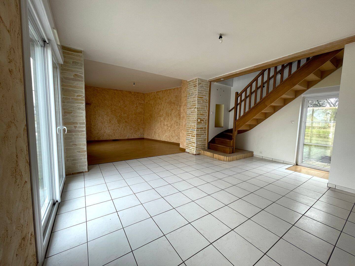 Maison 2 pièces 72 m² · à Ligné · 72,3 m² · 700 €