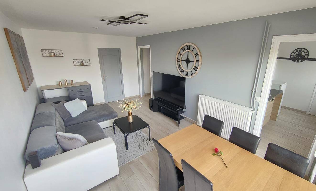 Appartement 3 pièces 66 m² · à Saint-Jean-de-la-Ruelle · 66 m² · 850 €