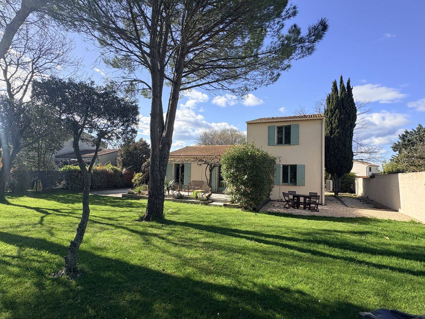Maison 5 pièces 114 m² · à La Calmette · 114 m² · 349 000 €