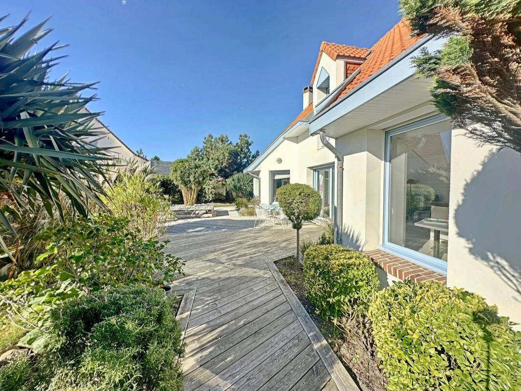 Maison 8 pièces 241 m² · à Berck · 241 m² · 780 000 €