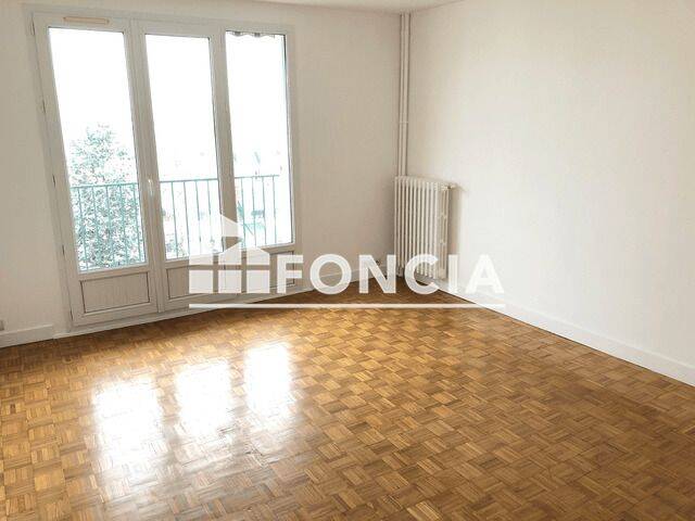 Appartement 3 pièces 61 m² · à Tours · 60,5 m² · 705 €