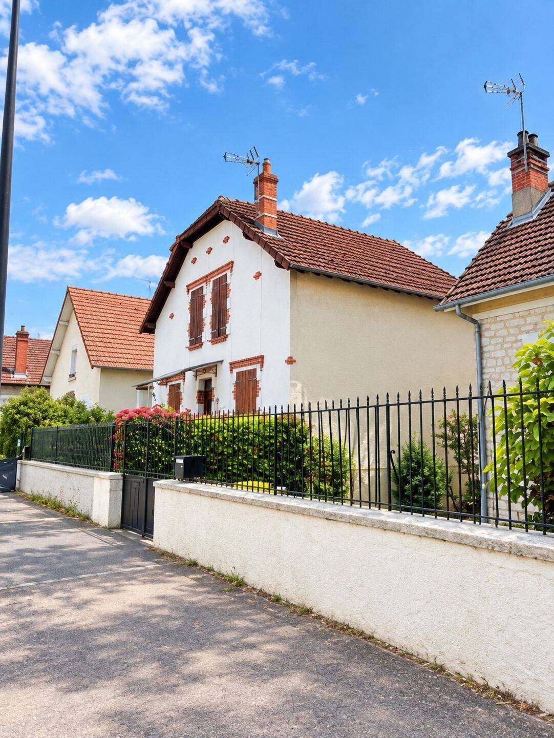 Maison 7 pièces 155 m² · à Nevers · 155 m² · 142 800 €