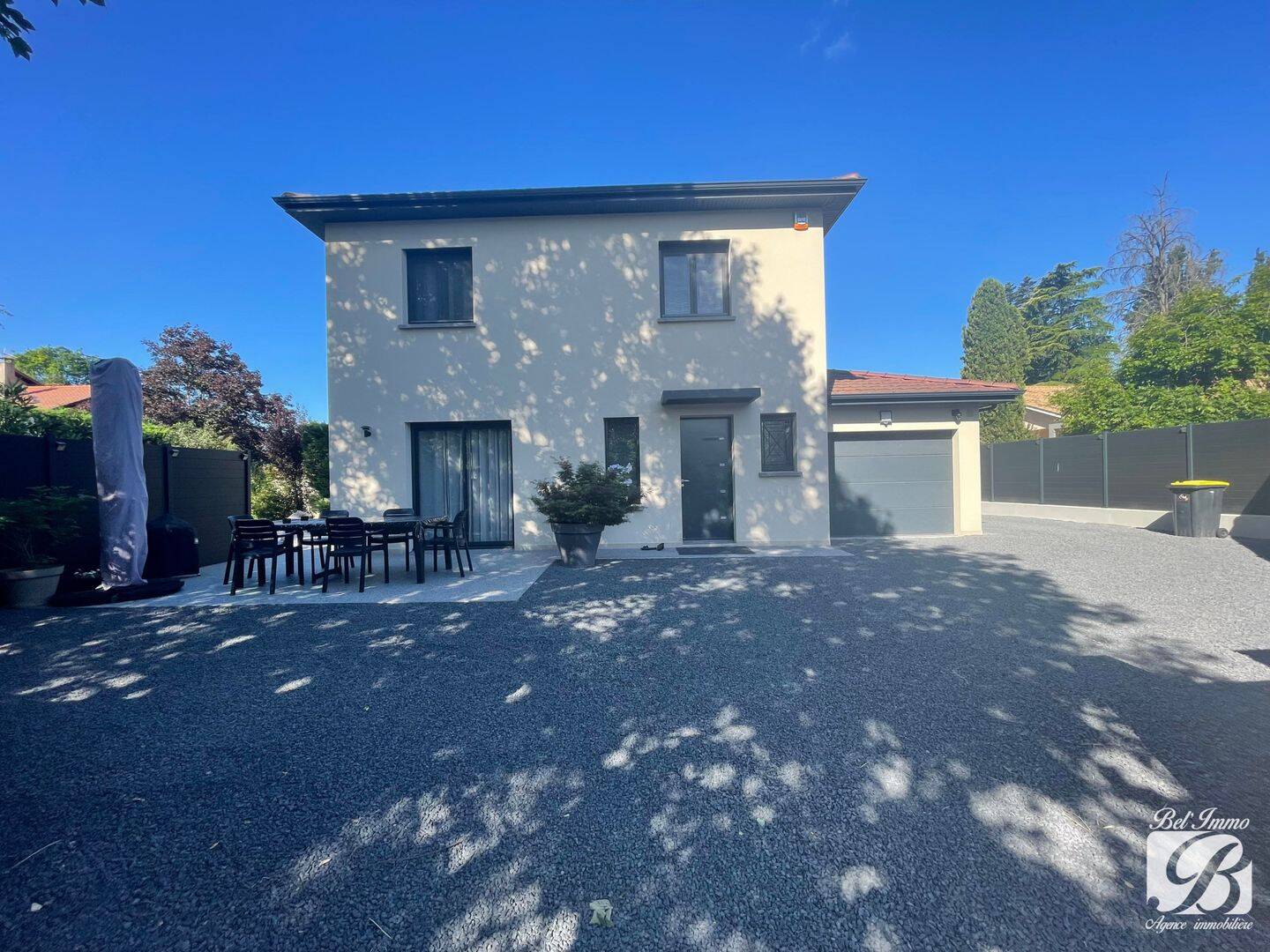 Maison 5 pièces 124 m² · à Beynost · 124 m² · 650 000 €