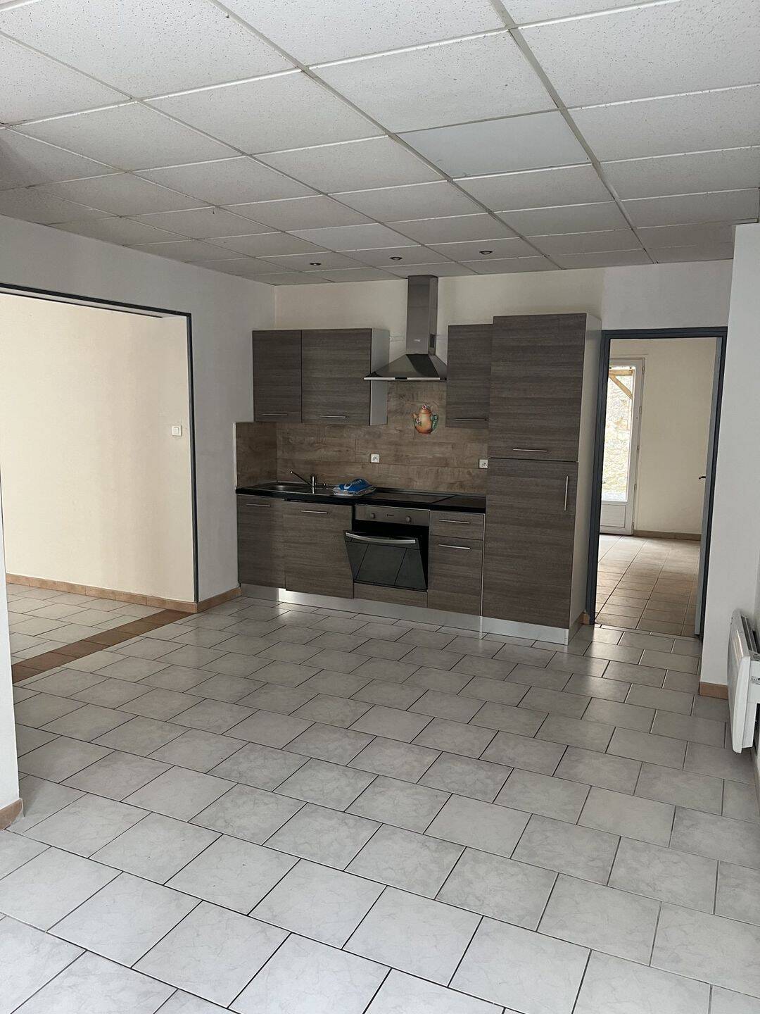 Appartement 4 pièces 80 m² · à Landrecies · 80 m² · 550 €