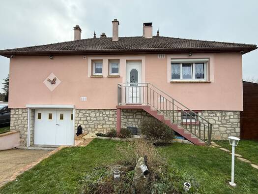 Maison à vendre 274 000 € 5 pièces 4 chambres 112 m² 535 m² de terrain Lormaison 60110