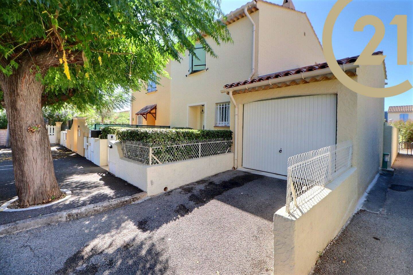 Maison 3 pièces 70 m² · à Fréjus · 70 m² · 421 000 €
