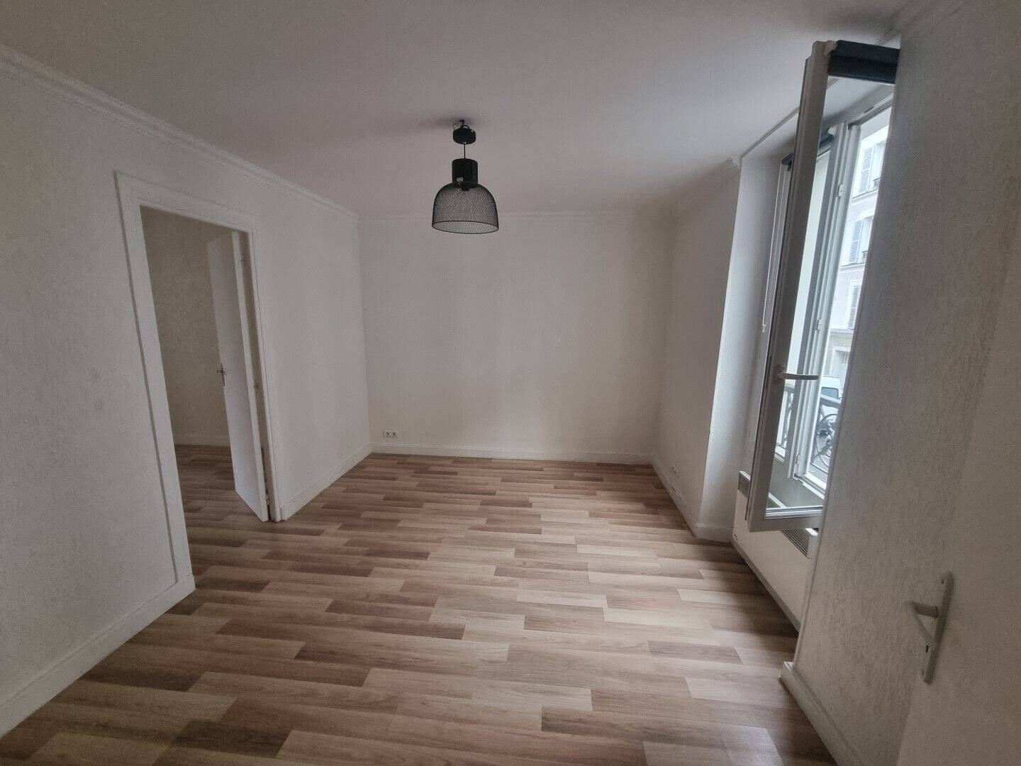 Appartement 2 pièces 28 m² · à Paris 14ème Arrondissement · 28,3 m² · 977 €