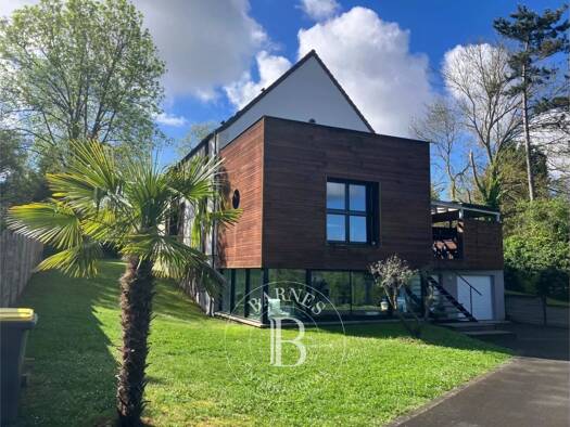 Maison à vendre 1 160 000 € 10 pièces 7 chambres 317 m² Étiolles 91450