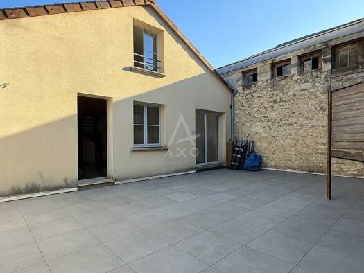 Duplex à vendre 185 000 € 4 pièces 3 chambres 91 m² Étage 1/1 Beaulieu Périgueux 24000