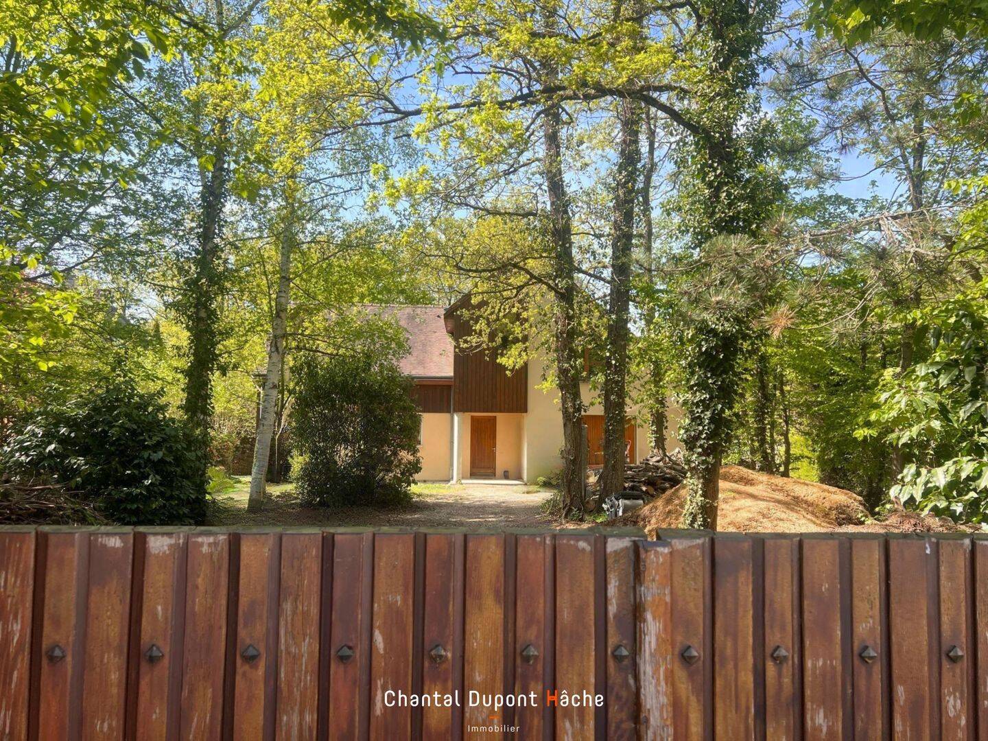 Maison 6 pièces 200 m² · à Chartres · 200 m² · 478 000 €
