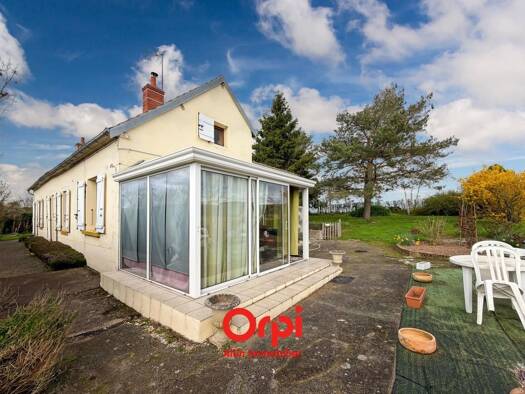 Maison à vendre 95 000 € 3 pièces 2 chambres 101 m² 1 983 m² de terrain Saint-Bonnet-Tronçais 03360