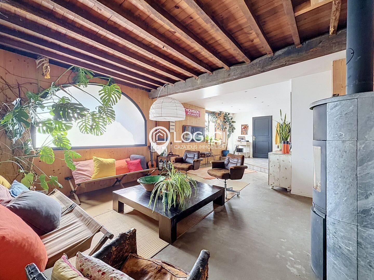 Maison 7 pièces 195 m² · à Assat · 195 m² · 243 000 €