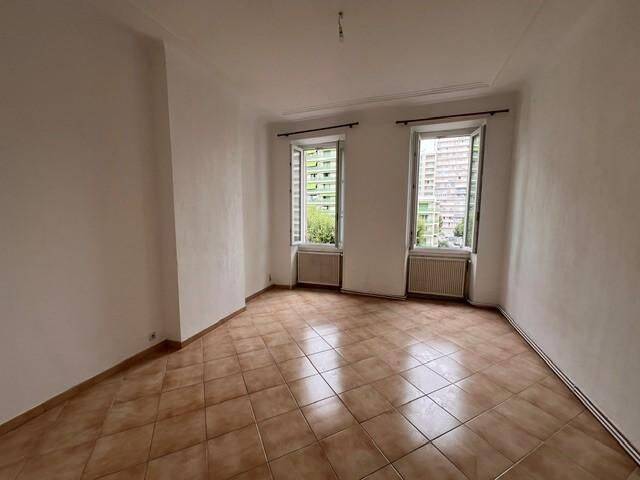 Appartement 3 pièces 60 m² · à Marseille 7ème Arrondissement · 60,2 m² · 800 €