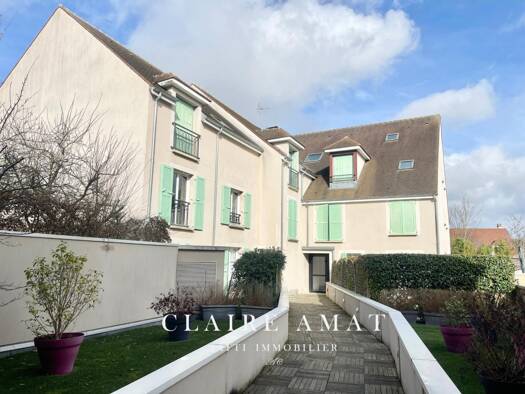 Appartement à vendre 187 000 € 2 pièces 1 chambre 43 m² Étage 1/2 Thoiry 78770