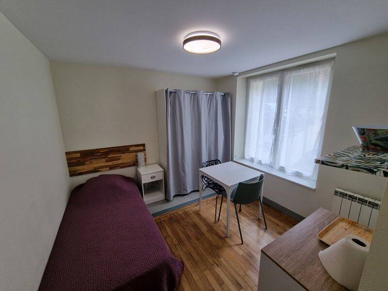 Appartement 1 pièce 13 m² · à Brive-la-Gaillarde · 13 m² · 370 €