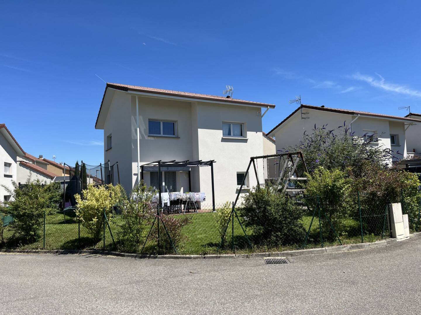 Maison 4 pièces 87 m² · à L'Isle-d'Abeau · 87,4 m² · 299 900 €