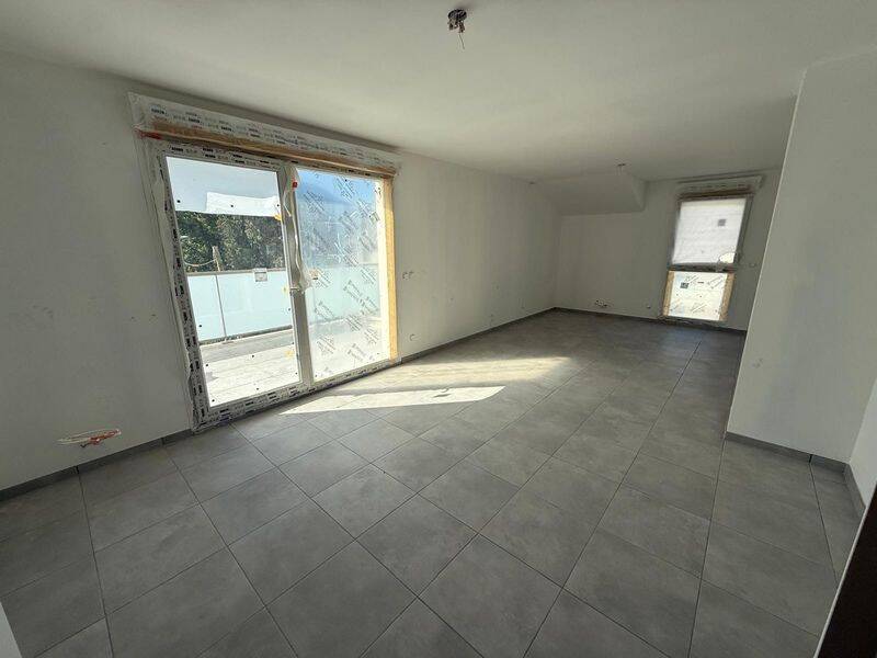 Appartement 3 pièces 63 m² · à La Roche-sur-Foron · 63 m² · 350 000 €
