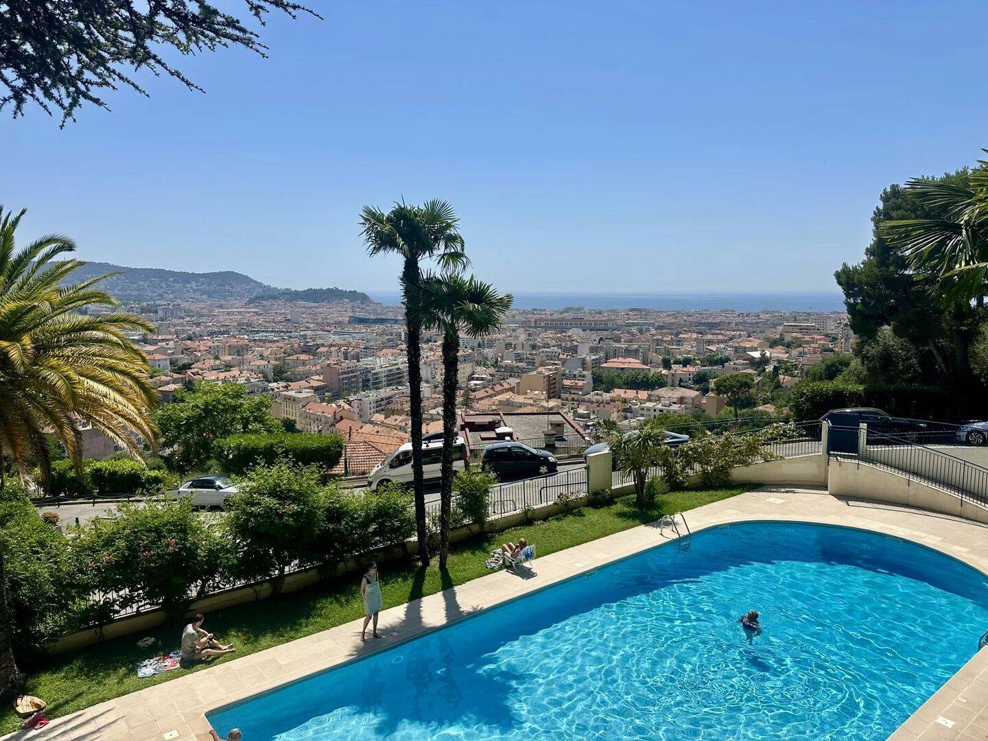 Appartement 4 pièces 113 m² · à Nice · 112,6 m² · 645 000 €