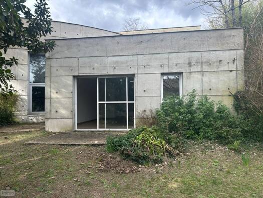 Local commercial à louer 750 € Brivazac-Candau Pessac 33600