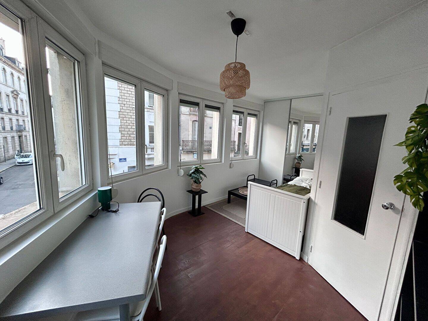 Appartement 1 pièce 20 m² · à Dijon · 20 m² · 490 €