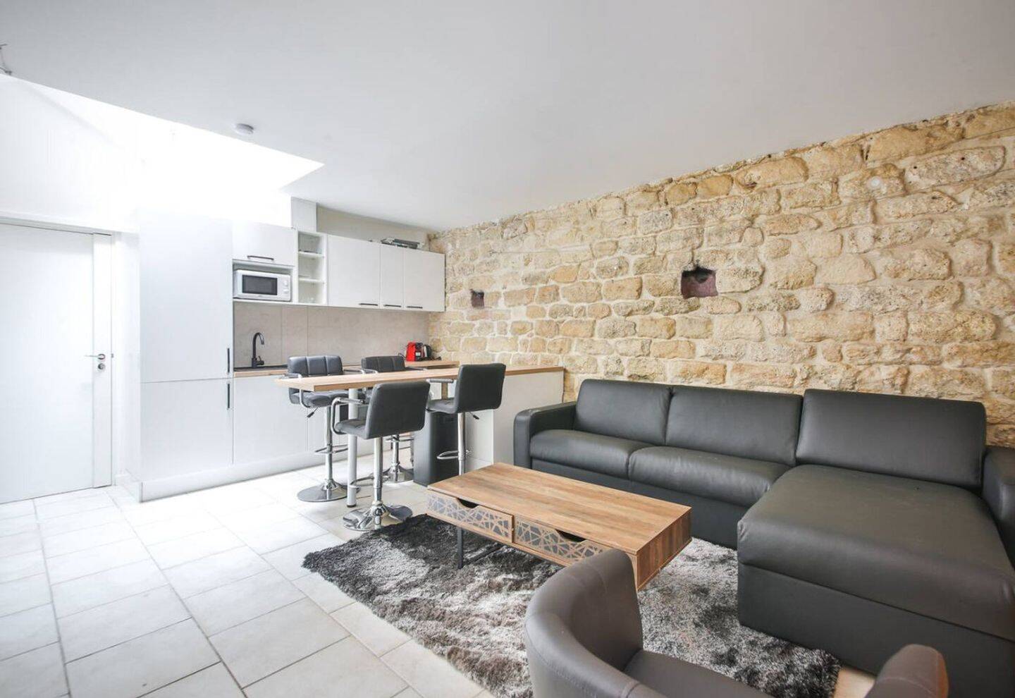 Appartement 2 pièces · à Paris 15ème Arrondissement · 3 682 €