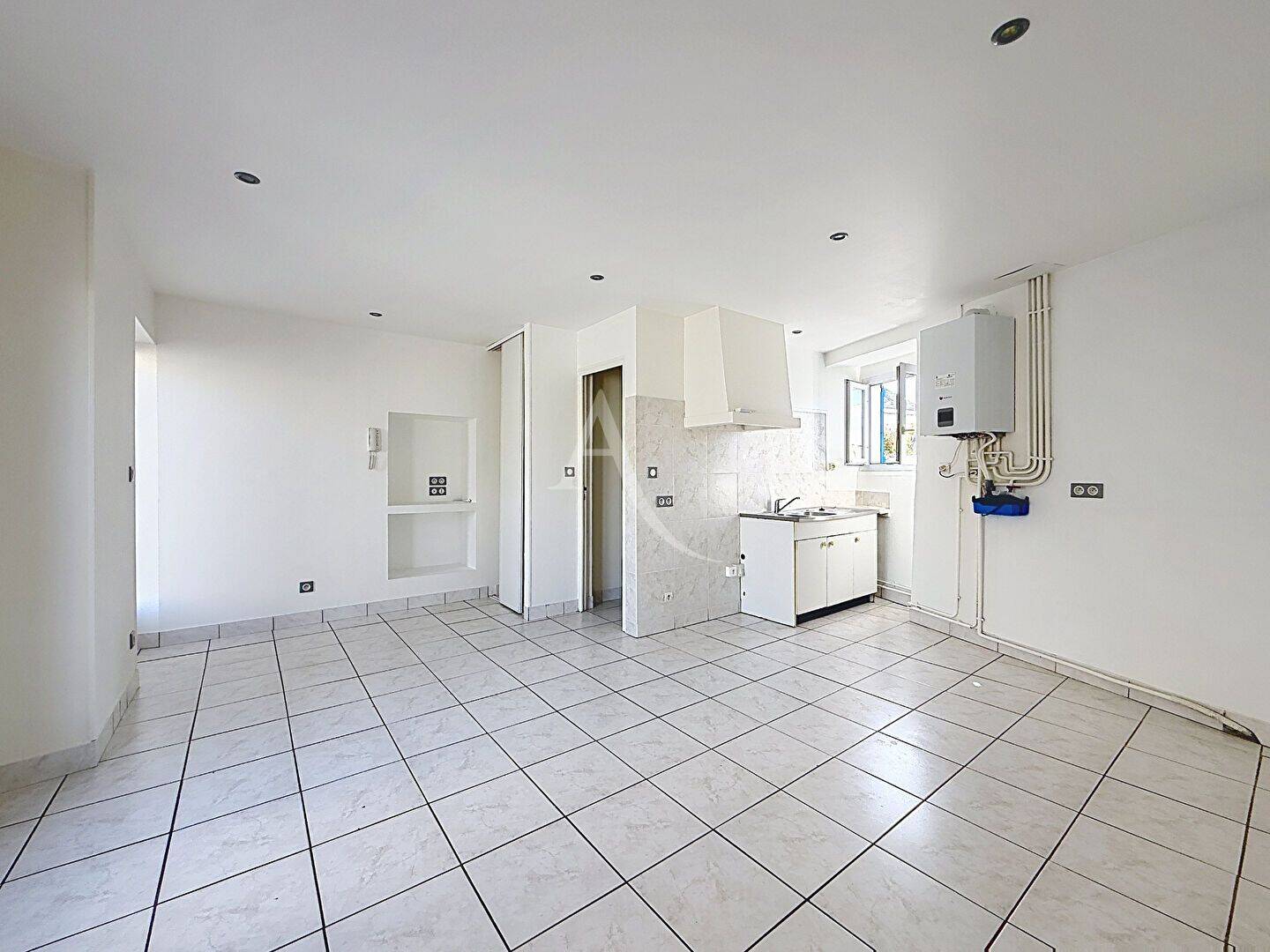 Appartement 2 pièces 44 m² · à Trélazé · 44 m² · 605 €