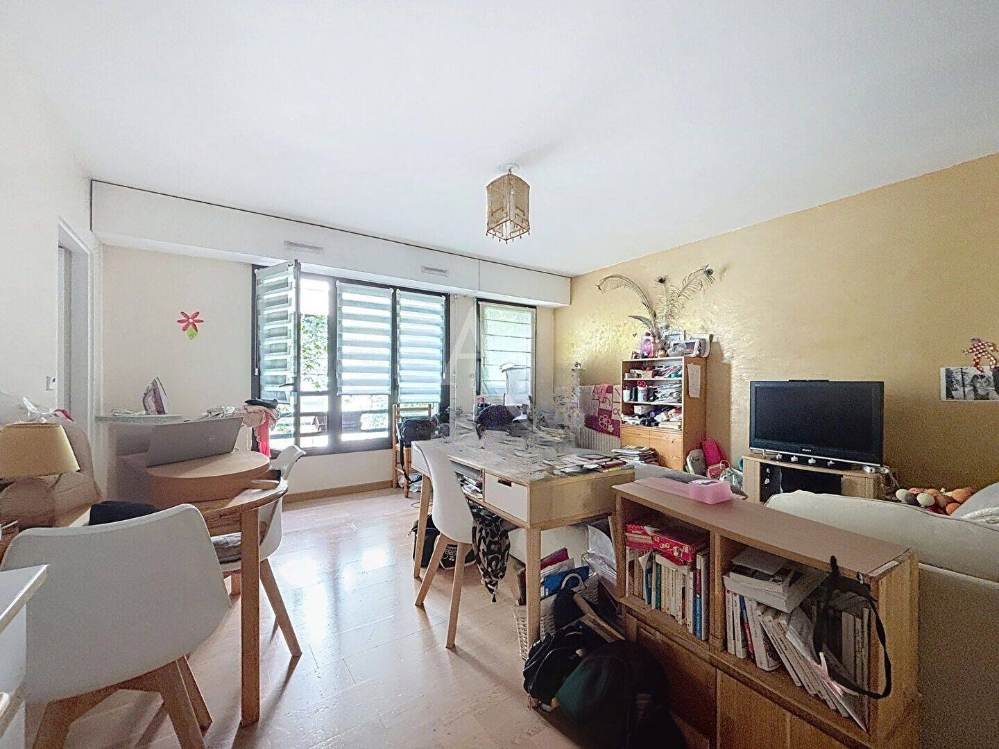 Appartement 3 pièces 68 m² · à Suresnes · 68,3 m² · 477 000 €
