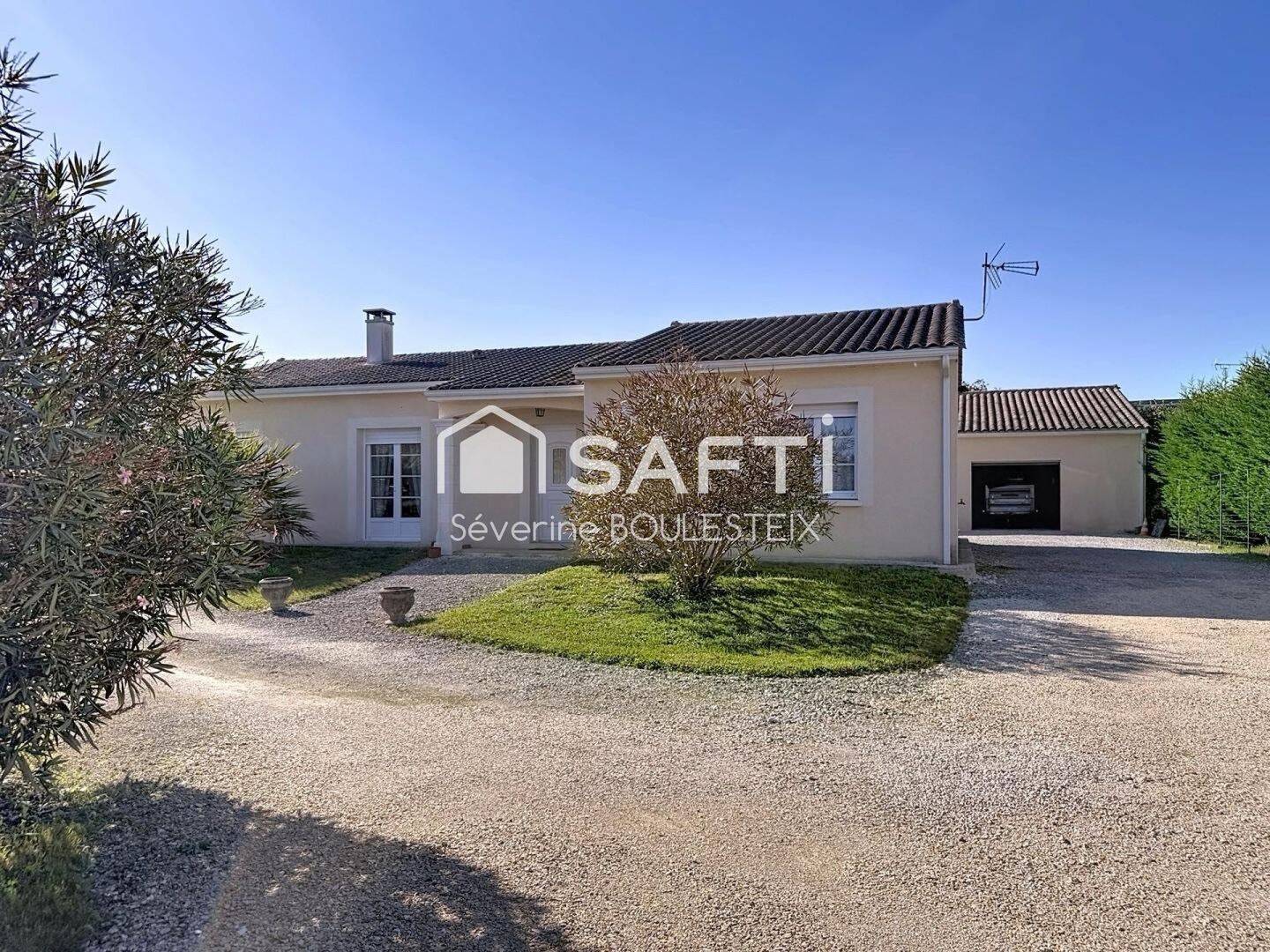 Maison 5 pièces 107 m² · à La Couronne · 107 m² · 275 000 €